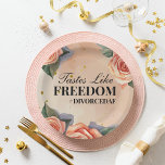 Plato De Papel fiesta del divorcio floral "Sabe a la libertad"<br><div class="desc">Abraza la belleza de los nuevos comienzos con nuestros "Gustos como la libertad". Las placas de papel fiesta de divorciados están adornadas con un delicado diseño de acuarela floral en un esquema de color rosa y verde de los bosques. Alrededor del borde del plato, florecimiento vibrante enmarcan tipografía elegante proclamando...</div>