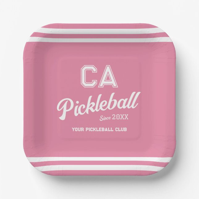 Plato De Papel Fiesta Escudo del Club de Pickleball Rosa Preppy (Anverso)