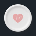 Plato De Papel Fiesta Personalizada con Letra Elegante de Corazón<br><div class="desc">Un plato de papel minimalista y hermoso para cualquier ocasión centrada en el amor y la calidez. Con un suave corazón rosa pálido y la palabra "Amor" en delicada escritura blanca,  este diseño añade un toque de simple elegancia a tu celebración.</div>