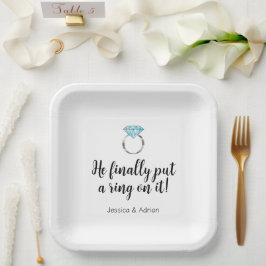 Plato De Papel Finalmente puso un anillo en el Boda del diamante