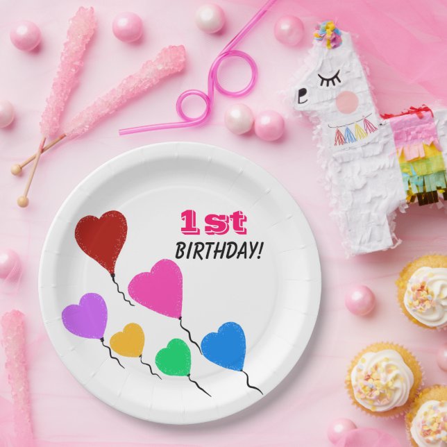 Plato De Papel First Birthday Girl Colorful Heart Balloons (Fiesta)