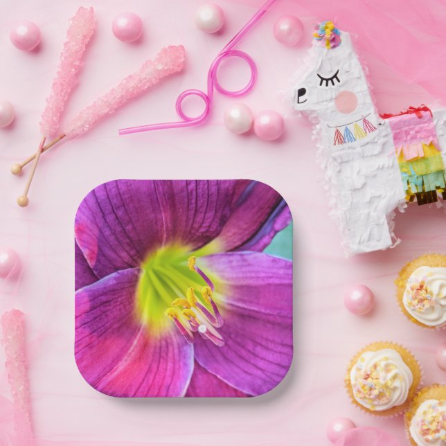 Plato De Papel Floral Pink Daylily Bloom (Fiesta)