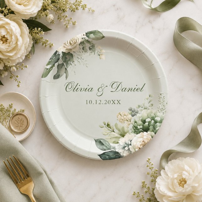 Plato de papel floral verde suave de salvia (Soft Sage Green Floral Paper Plate)