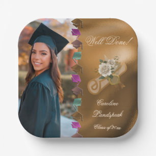 Plato De Papel Flores Blancas con Hojalata Dorada, Foto de Gradua