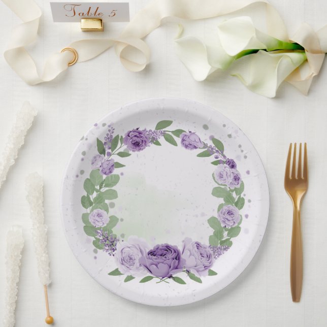 Plato De Papel flores moradas románticas hojas verdes palmas botá