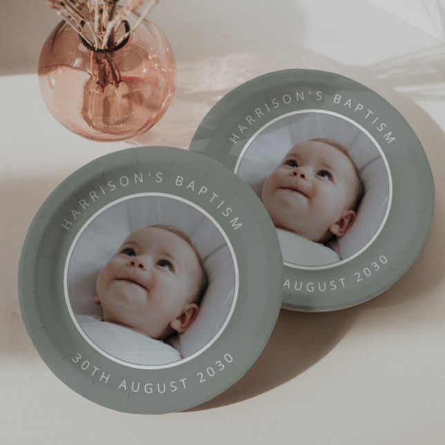 Plato De Papel Foto Redonda de Bautizo Sage (Zazzle Baptism Round Photo Sage Paper Plates)