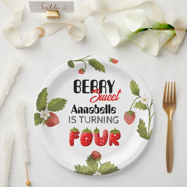 Plato De Papel Fresa Cuarto Cumpleaños (Boda)