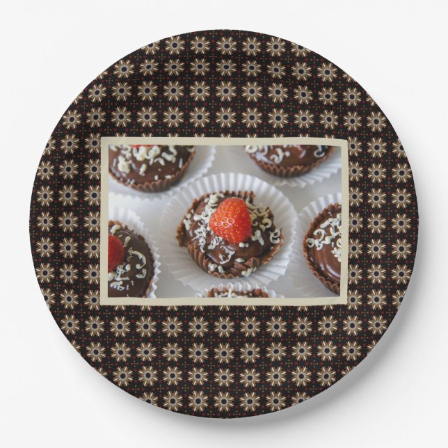 Plato De Papel Fresa y postre mousse de chocolate oscuro (Anverso)