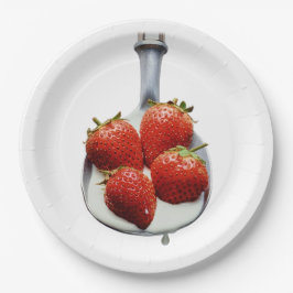 Plato De Papel Fresas y Crema.