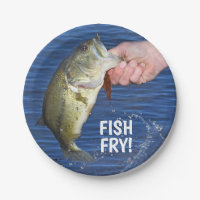 ¡Fritada de pescado grande del bajo de la boca!