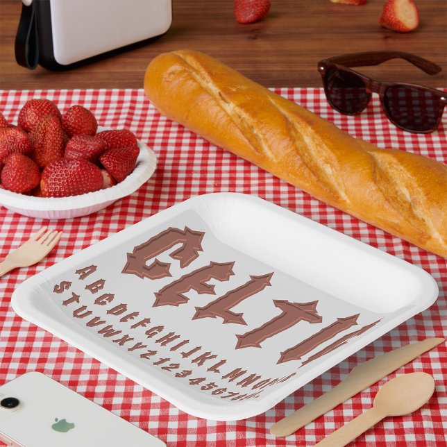 Plato De Papel Fuente de alfabeto celta (Subido por el creador)