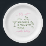 Plato De Papel Funny Green Weenies y Tinis Martini Birthday Party<br><div class="desc">Elige esta divertida plantilla de Funny Green Weenies & Tinis Martini Birthday Party Supplied Party con un Martini vaso hecho a mano y un paquete de salchichas. Esta es la invitación perfecta para una gran ducha de novia, una soltera o una fiesta de cumpleaños. Personalizar el diseño con los detalles...</div>