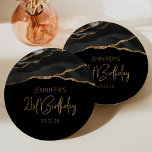 Plato De Papel Geode 21st Birthday Fiesta de Black Gold Agate<br><div class="desc">Estas placas de papel fiesta glamorosas de moda de 21 años presentan una imagen acuarela de una agate geodésica en tonos negros con guarnecido purpurina de imitación dorada. Las palabras "Cumpleaños 21" aparecen en un purpurina de imitación dorado en un estilo de letra decorativo y moderno sobre un fondo negro....</div>