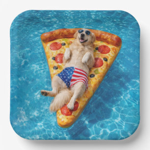 Plato De Papel Golden Retriever en un colchón inflable de pizza