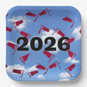 Plato De Papel Gorras de graduación rojas 2026 en el cielo