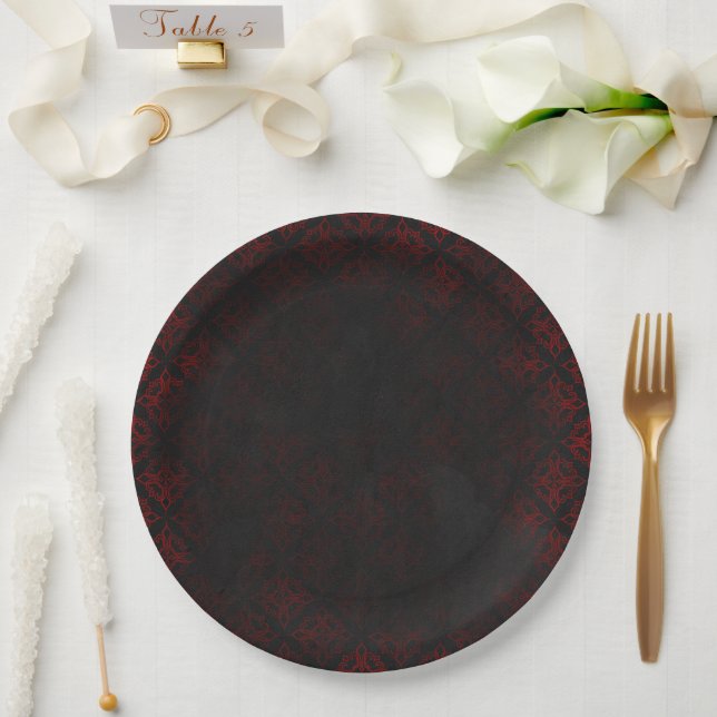 Plato De Papel Gótico Rojo y Negro Grunge (Boda)