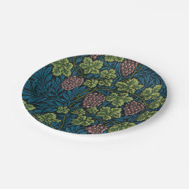 Plato De Papel  Grapevines with clusters of pink grapes 