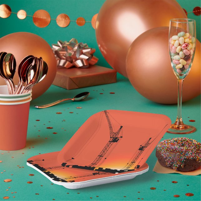 Plato De Papel Grullas En Un Edificio (Subido por el creador)