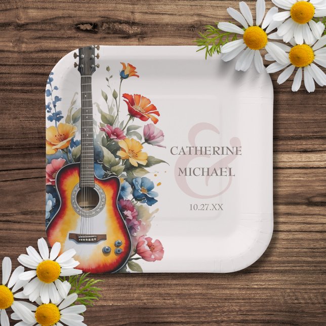 Plato De Papel Guitarra Flor Silvestre Ampersand Boda Musical (Top view guitar wedding wildflower meadow summer vibe modern elegant floral Plate)
