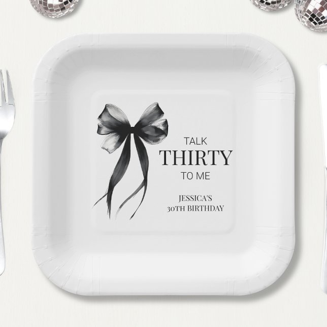Plato De Papel Habla Treinta para mí Moda negra Fiesta de cumplea (Talk Thirty to Me Black Chic 30th Birthday Party Paper Plates)