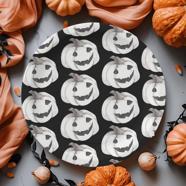 Plato De Papel Halloween de calabaza negra Jack-O’-Lantern (Subido por el creador)