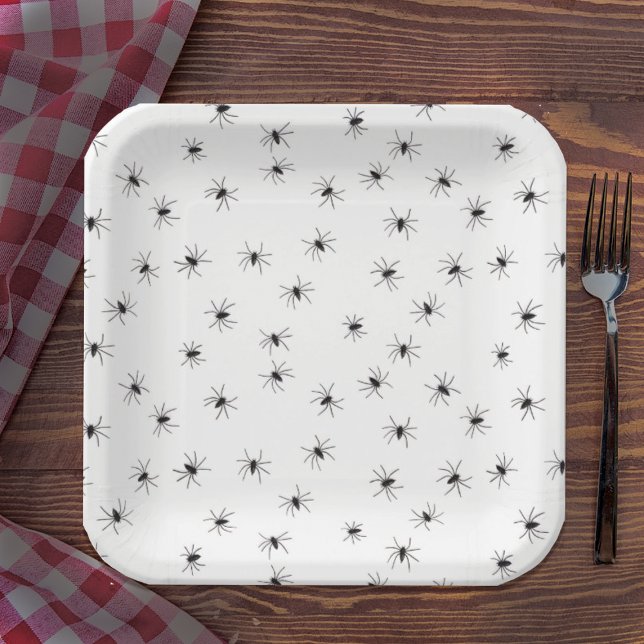 Plato De Papel Halloween de las arañas gazatosas (Subido por el creador)