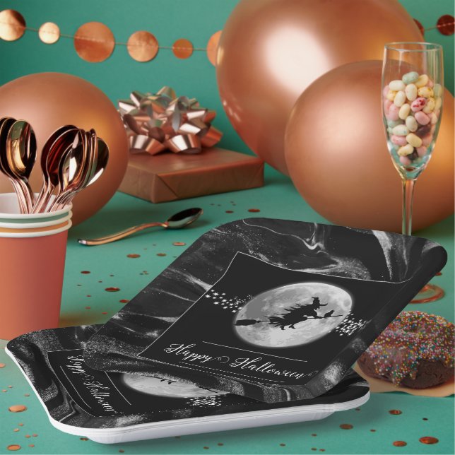 Plato De Papel Halloween de silueta negra (Multi)