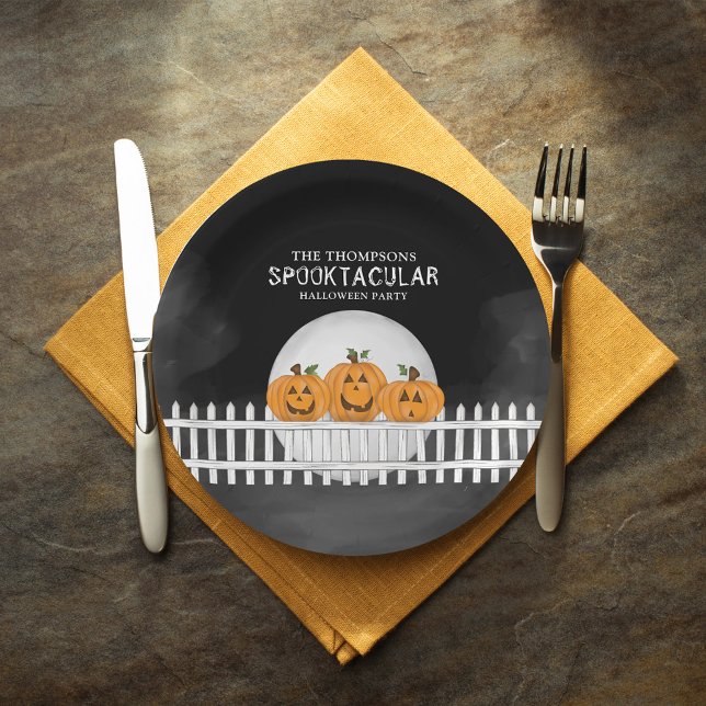 Plato De Papel Halloween Spooktacular Whimsical Pumpkins Funny (Whimsical pumpkins Halloween paper plate. With smiling Jack O Lanterns. )
