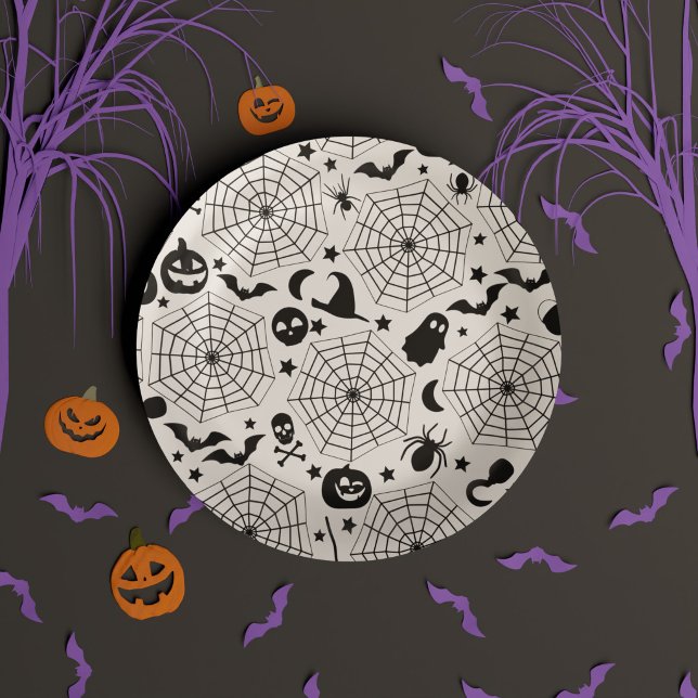 Plato De Papel Halloween Spooky Spiderwebs (Black & White Spooky October Kids Halloween Party Paper Plates)
