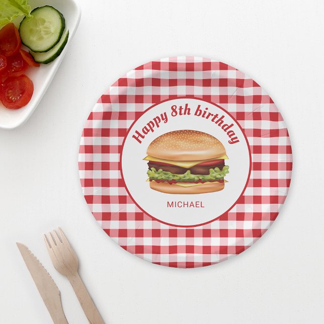 Plato De Papel Hamburguesa En El Patrón Red Gingham Feliz Cumplea (Ideal for birthday parties, backyard barbecues, family reunions or picnics, for example.)