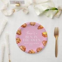 Hay un bollo en el Baby Shower del pan de horno