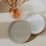 Plato De Papel Hello Baby Beige Script Baby Shower Minimalista<br><div class="desc">¡Siempre agregamos nuevos diseños semanalmente!</div>