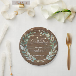 Plato De Papel Hojas rústicas en luces de cadena de madera boda