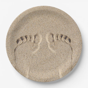 Plato De Papel Huellas de pies desnudas en arena