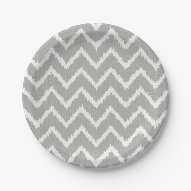 Plato De Papel Ikat Chevrons - gris plateado y blanco (Anverso)