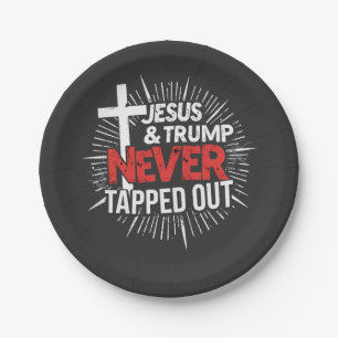 Plato De Papel Jesús y Trump nunca se aprovecharon