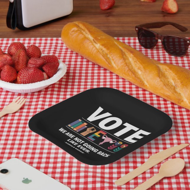 Plato De Papel Kamala No Regresaremos Como Feministas (Picnic)