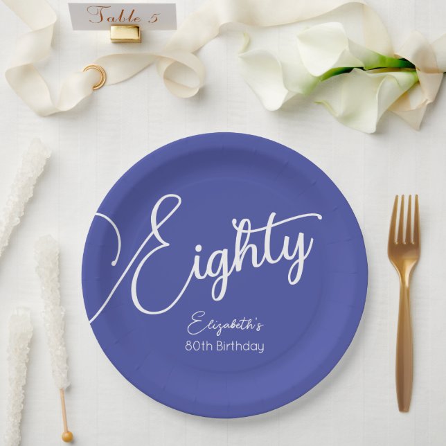 Plato De Papel Lavanda con guión moderno 80º cumpleaños (Boda)