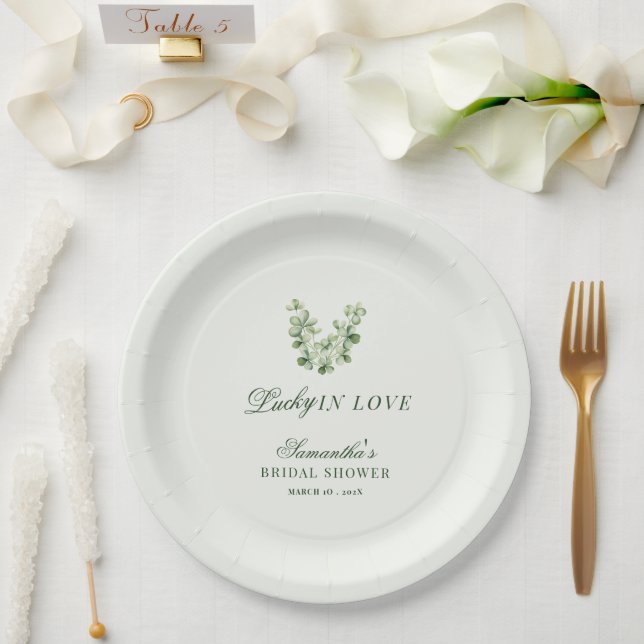 Plato De Papel Lucky in Love Green Shamrock Bridal Shower  (Boda)