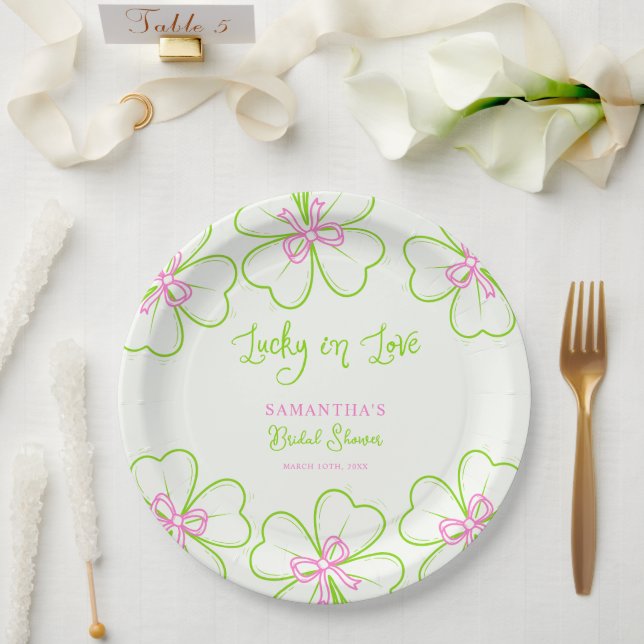 Plato De Papel Lucky in Love ShamrockPink Green  Bridal Shower  (Boda)