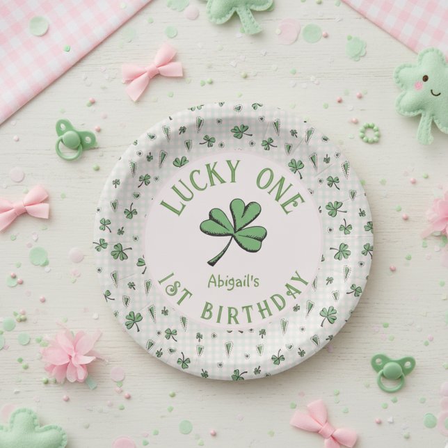Plato De Papel Lucky Rosa y Verde Un Chica irlandés Primer cumple (Lucky One Green Shamrock Four Leaf Clover 1st Birthday Paper Plates. Irish St Patrick's Day Party)