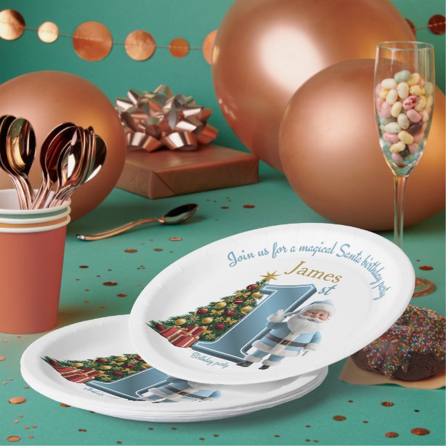 Plato De Papel Magical Santa Birthday Invitation – 1st Birthday (Multi)