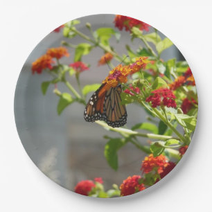 Plato De Papel Mariposa Monarca en Arbusto de Mariposas Rojo