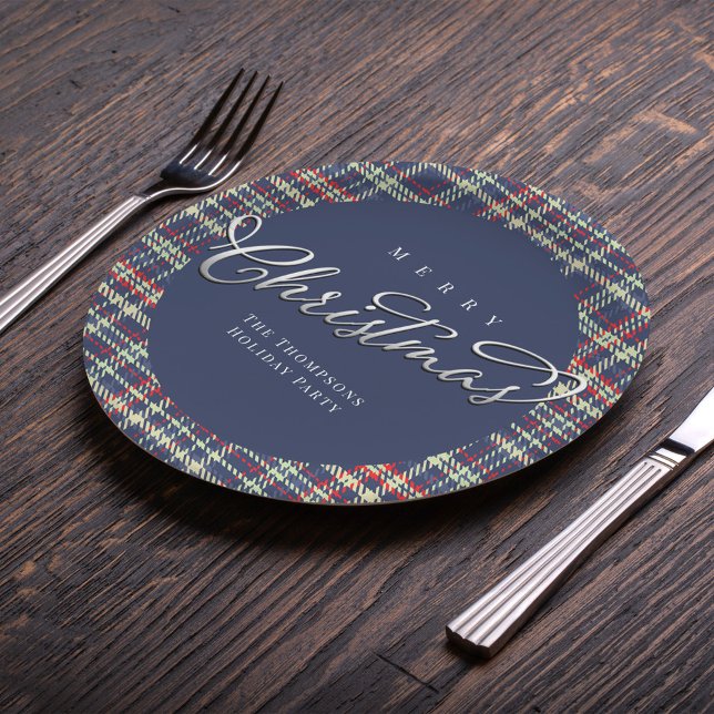 Plato De Papel Merry Christmas Caligraphy Script Navy Blue Plaid (Merry Christmas Red and Navy Blue Christmas paper plates. with cute calligraphy.)