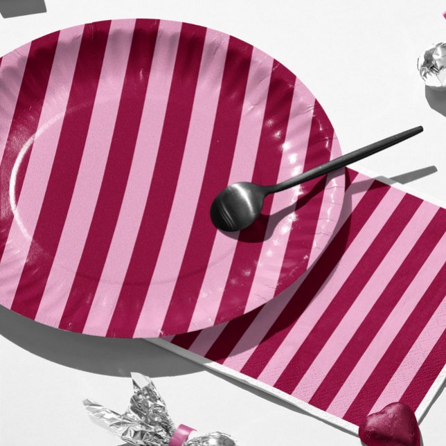 Plato De Papel Merry little red stripe Christmas Party Plate (Subido por el creador)