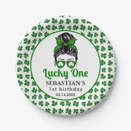 Plato De Papel Messy Bun Lucky One First Birthday Chica