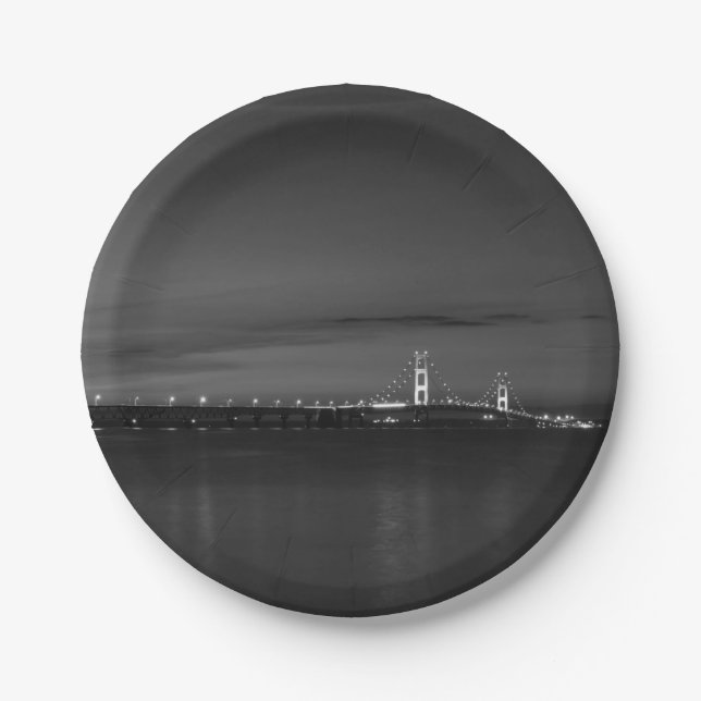 Plato De Papel Mighty Mac De Noche Pano Grayscale (Anverso)