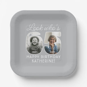 Plato De Papel Mira Quien Cumple 65 Años Cumpleaños Con Números D