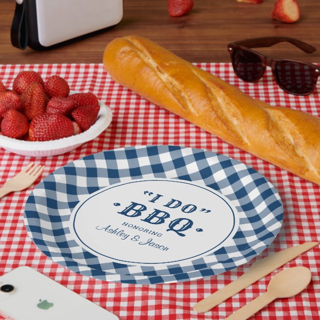 Plato De Papel Monograma de boda personalizada Gingham de la Mari (Picnic)