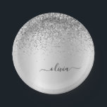 Plato De Papel Monograma de metal con brillo plateado y nombre gl<br><div class="desc">Platos de fiesta con monograma y letra inicial de metal con brillo plateado y foil falso metálico. Esto hace el regalo perfecto para alguien que ama el lujo y los estilos chic en cumpleaños de sweet 16,  bodas,  duchas de novia,  aniversarios,  duchas de bebé o despedidas de soltera.</div>